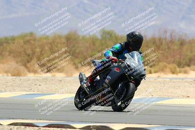 media/May-15-2022-SoCal Trackdays (Sun) [[33a09aef31]]/Turn 7 (1145am)/